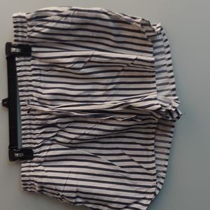 Blue and white stripped cotton shorts